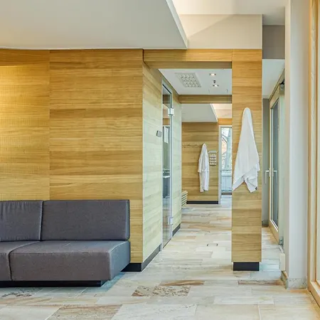 Parkhotel 酒店