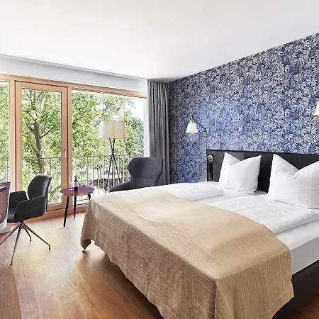 Parkhotel 4*